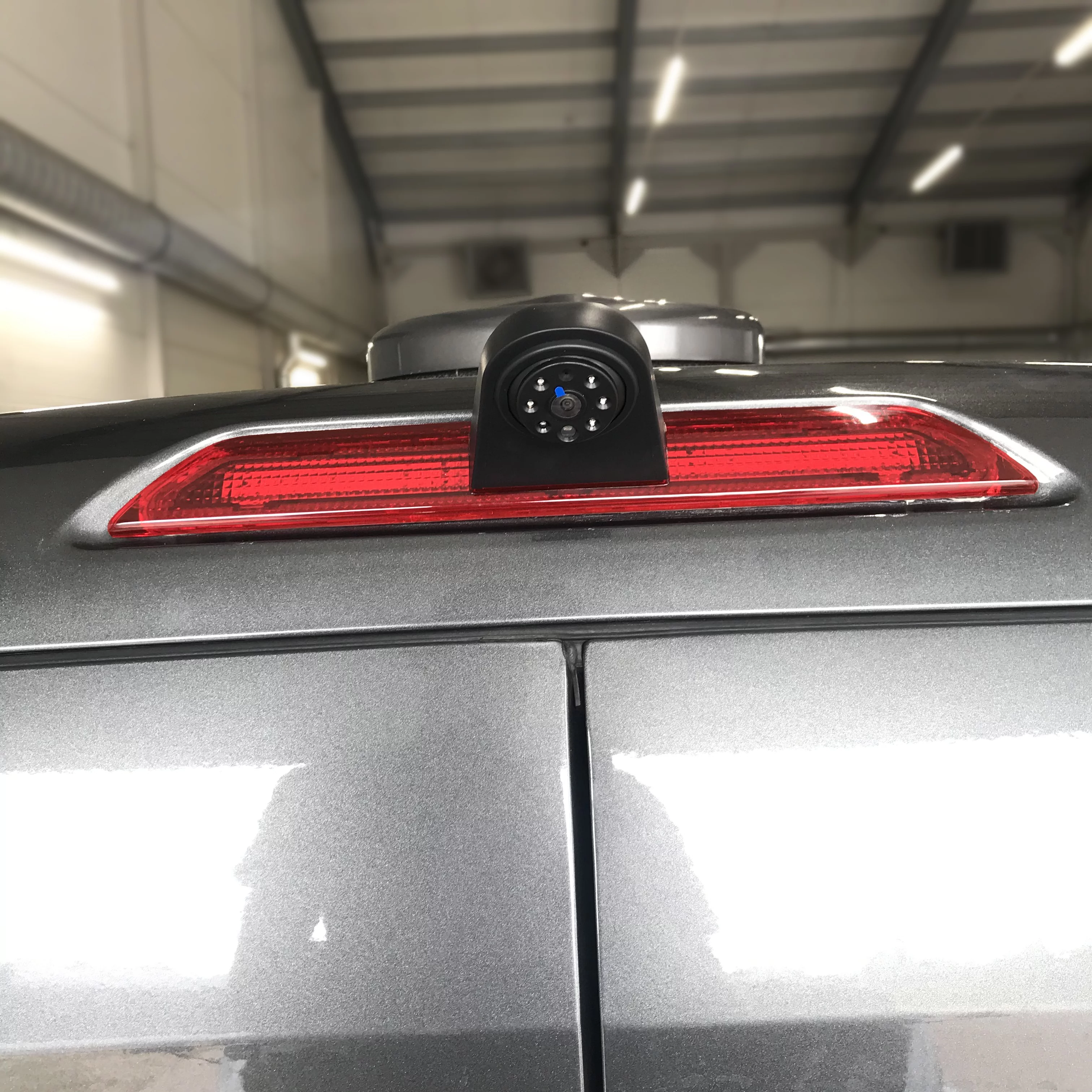 Специальная камера заднего вида для Ford Transit в стоп-сигнал